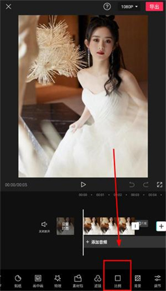 男子辞职照顾2岁妈妈回应啃老质疑